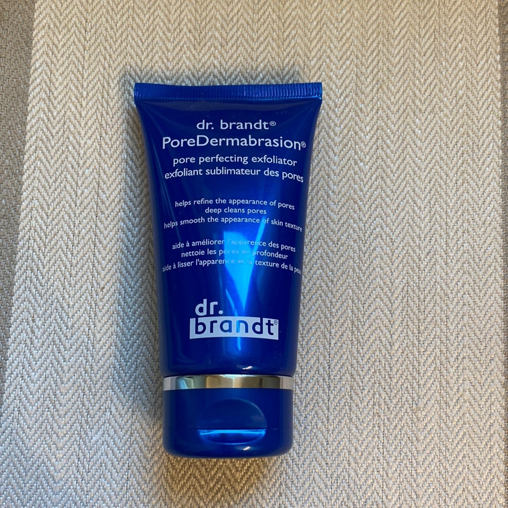 NEW— Dr. Brandt PoreDermabrasian